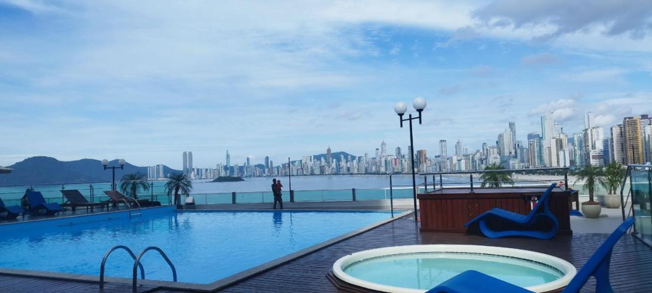 Studio Pe Na Areia Balneário Camboriú エクステリア 写真